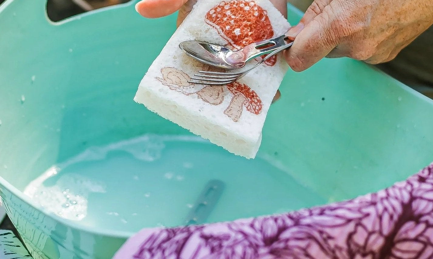 How Reusable Kitchen Goods Reduce Everyday Waste: Pop Up Sponges