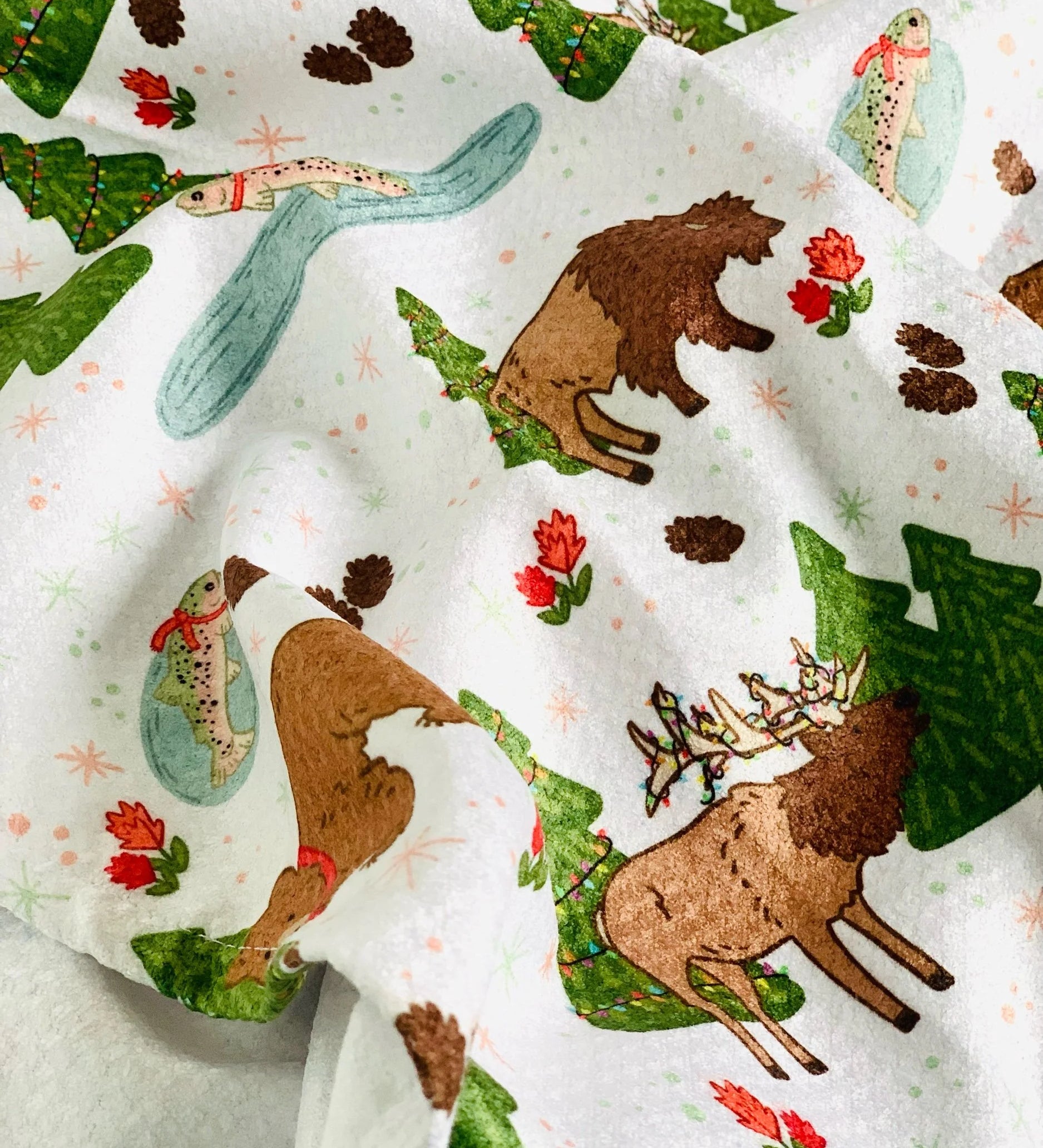 Holiday Wildlife Microfiber Waffle Kitchen Towel